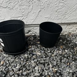 Plastic Plant Pots
