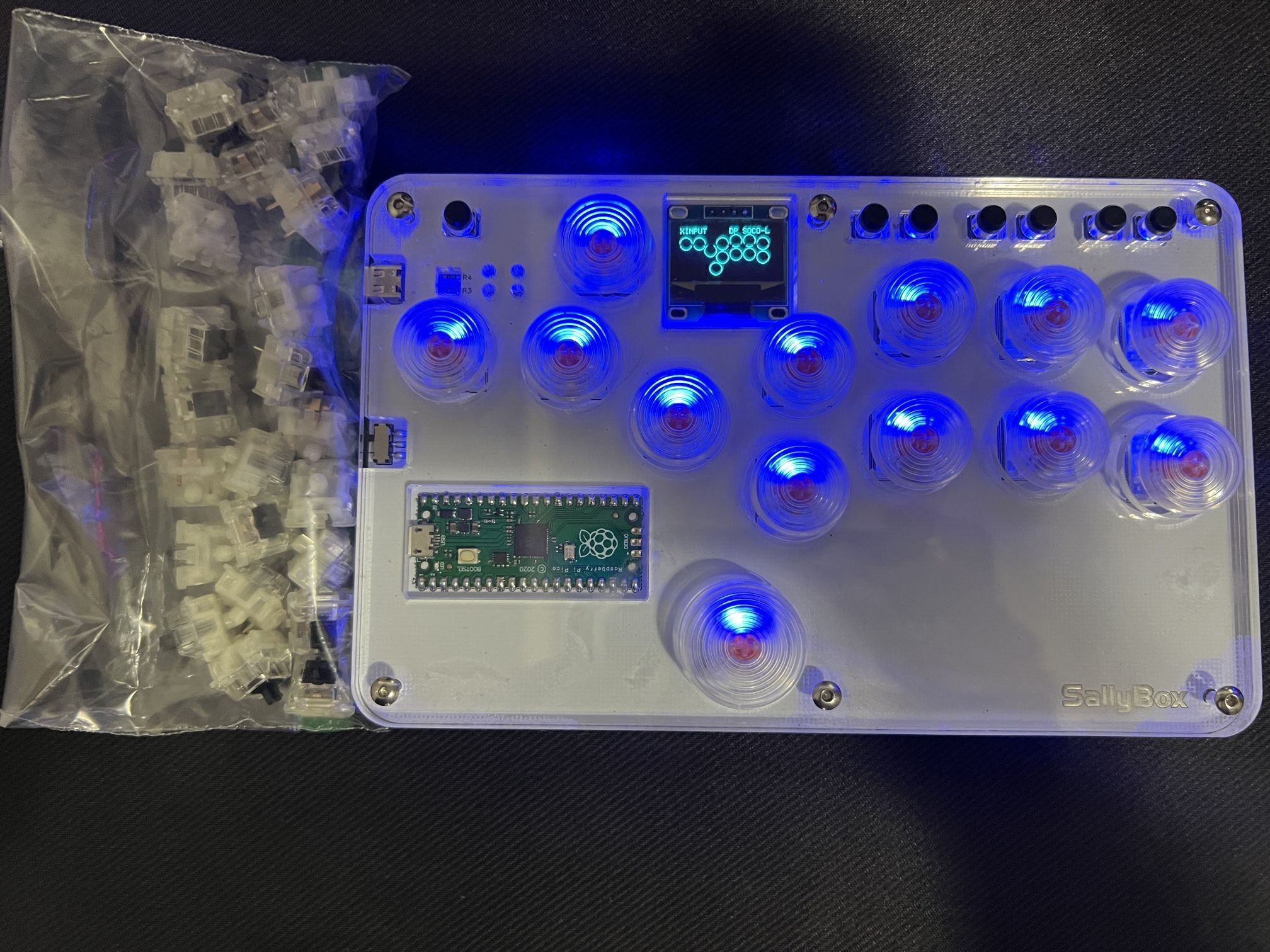 Sallybox Style Controller (hitbox Style + mixbox style) + 24 extra Cherry MX black switches - Brand New!
