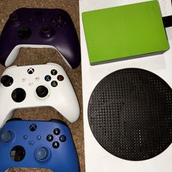 Xbox Series S + Tb Storage 