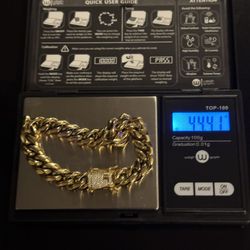 18k Gold Plated Cuban Bracelet With Moissanite Clasp 