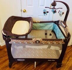 Graco “Little Hoot” Pack n Play - Like New
