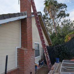 40' Werner Fiberglass Extension Ladder