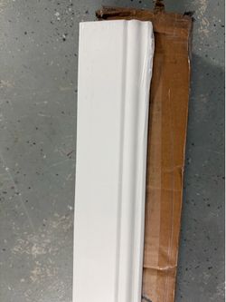 Base board molding