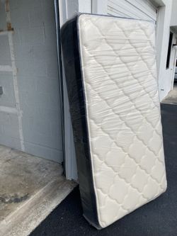 Brand new twin mattress