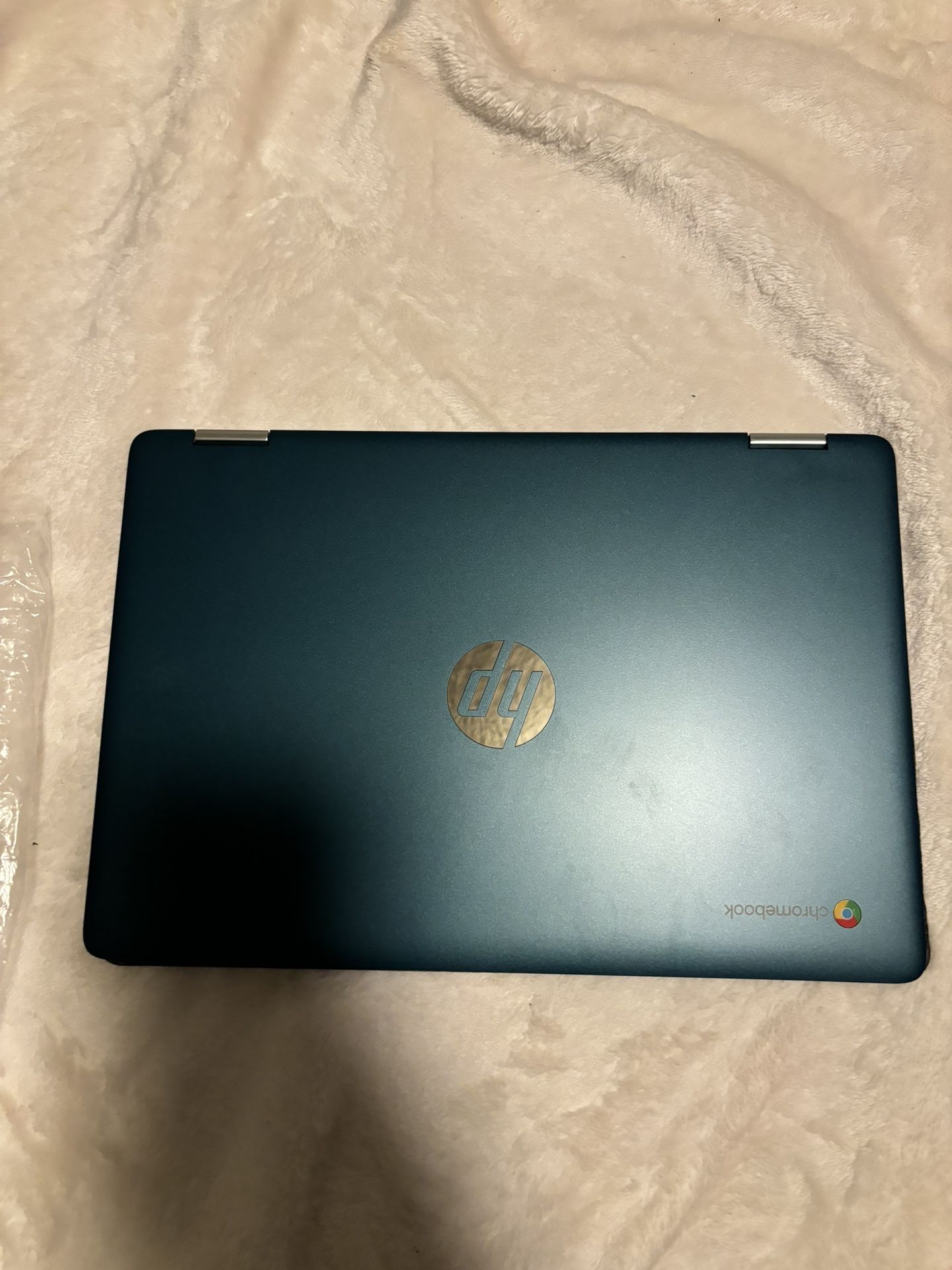 New TOUCHSCREEN Hp Chromebook Laptop