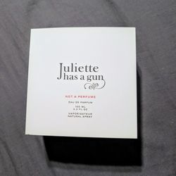 Juliet Has A Gun Not A Perfume