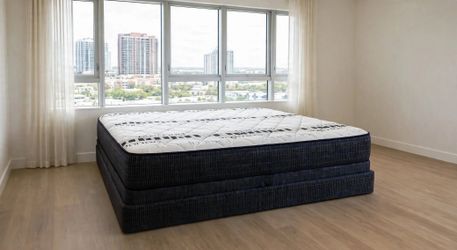 $260 plush king mattress only brand new free delivery same-day