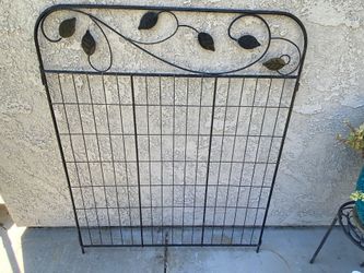 Decorative fencing