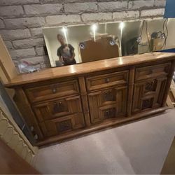 9 Drawer Dresser Thomasville Solid Wood