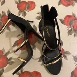 Gorgeous Bebe heels. New.