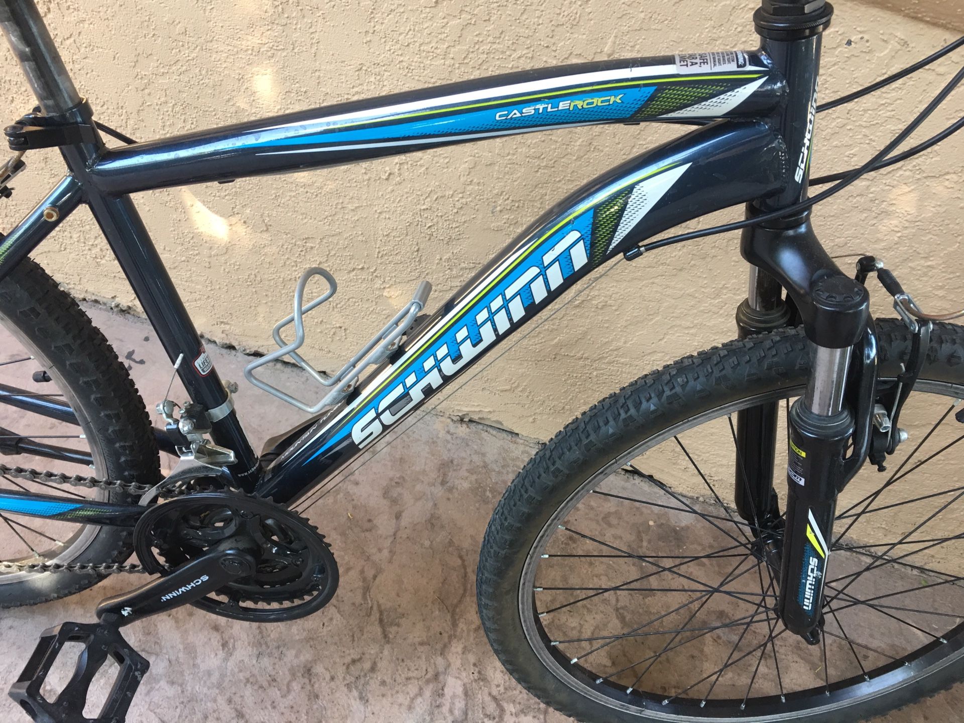 Schwinn castle store rock 24