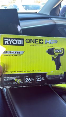 Ryobi NE +  18v 1/4” impact driver kit