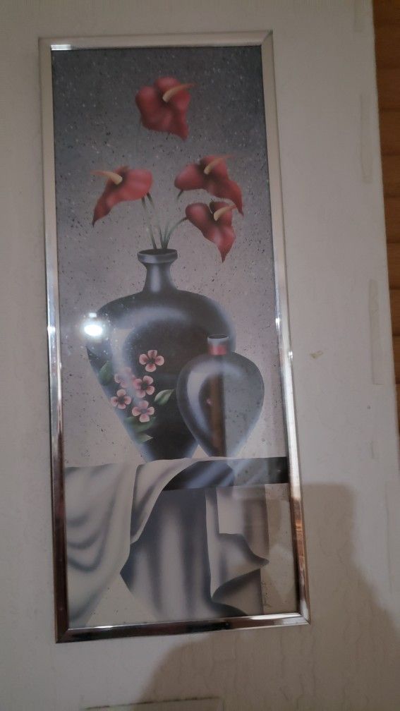 Framed Poster of Flowers and Vase. Wall Mount. Cuadro de FLORES y Búcaro