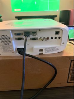 Panasonic PT-VW530 Projector - Excellent Condition (Low Hours)