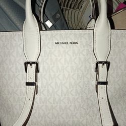 Michael Kors Handbags New 