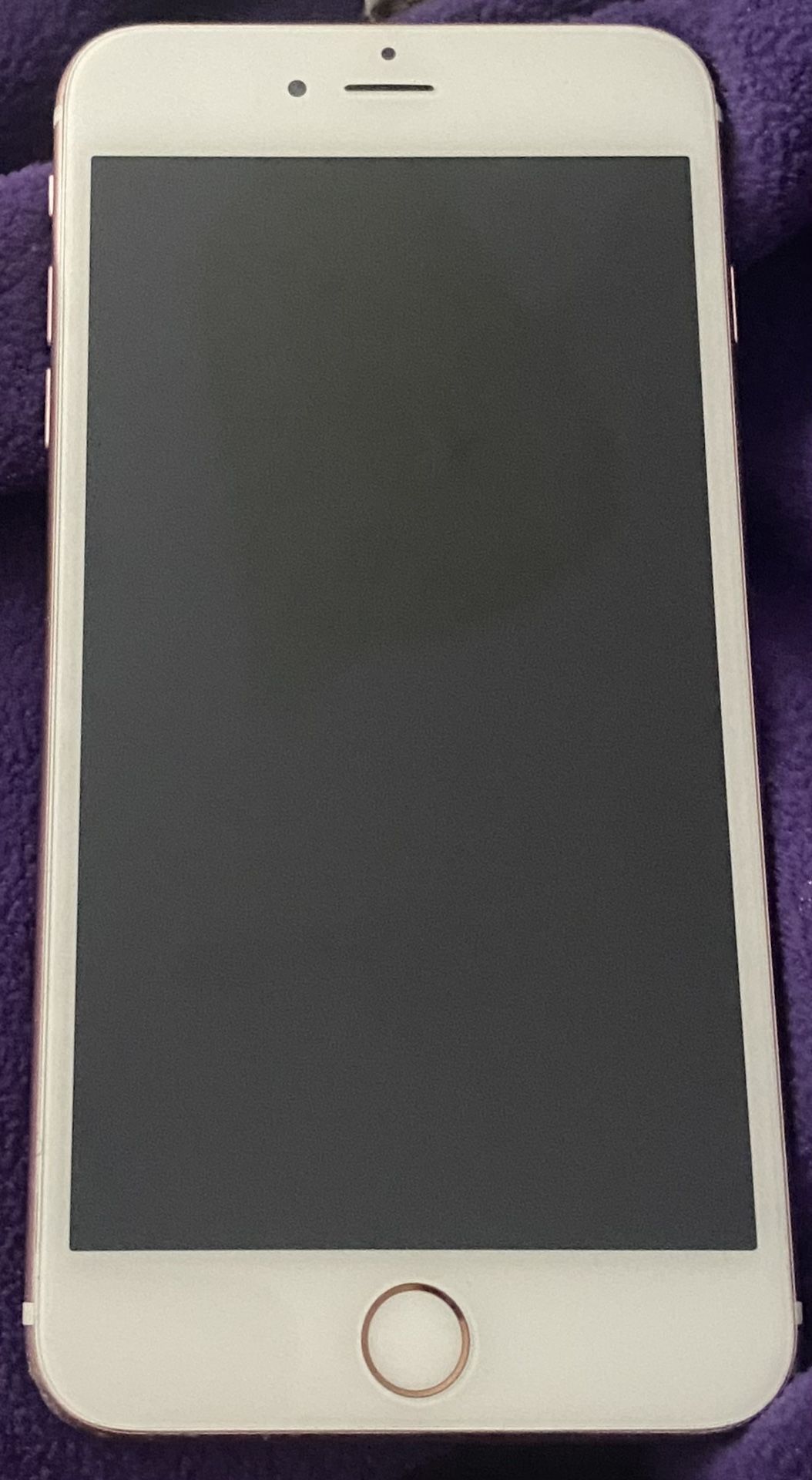 Used Iphone 6S Plus.    Rose Gold.     128 GB.      Serious Buyers ONLY!!