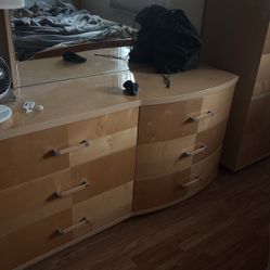 Cabinet Set