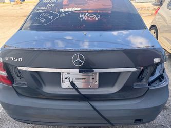 E350 Mercedes 2013 trunk lid shell