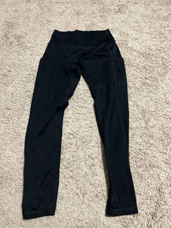 women’s black leggings 