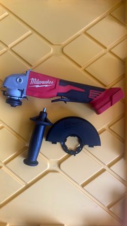 MILWAUKEE GRINDER