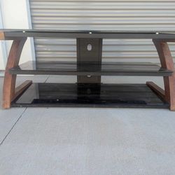 Glass And Wood TV Stand 
