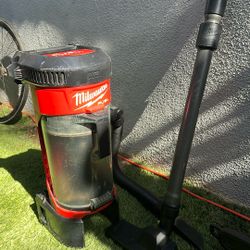 Milwaukee Vacuum $200