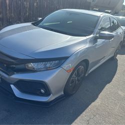 2017 Honda Civic Hatchback 