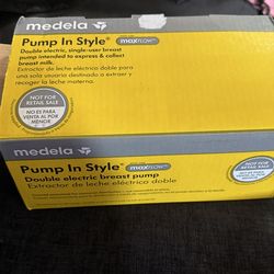 Medala Pump in style