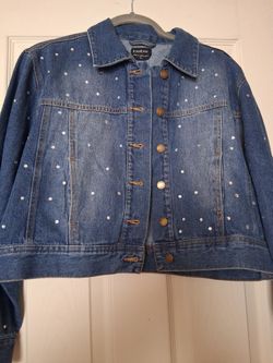 New BEBE  Jean Jacket $10