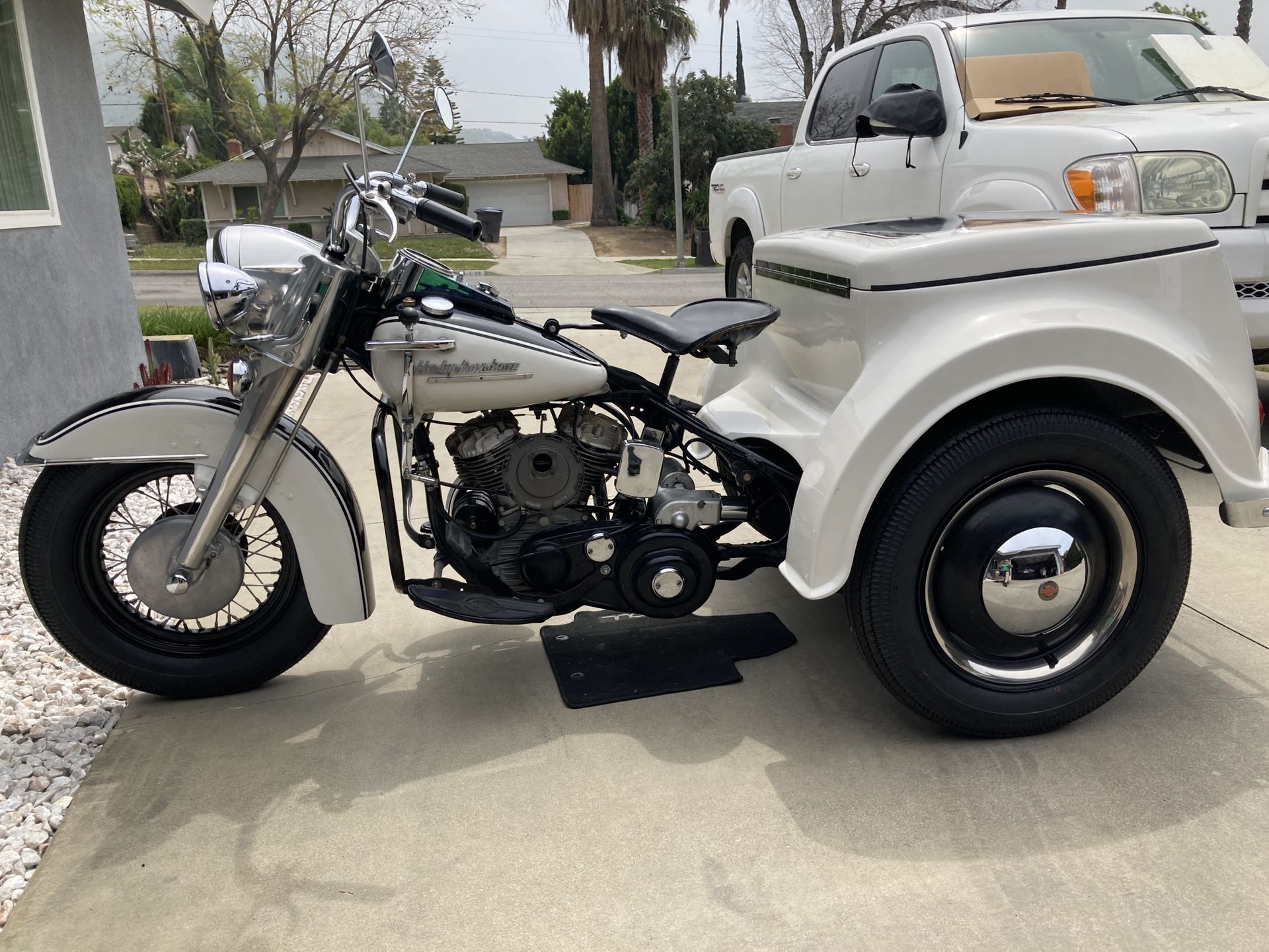 1969 Harley trike, ex police meter, maid for Sale in Riverside, CA