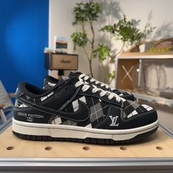 The collaborative co-branded shoes launched by Louis Vuitton (referred to as LV) and Nike