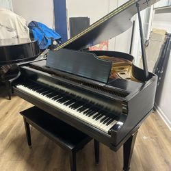 Kimball baby grand piano-950$