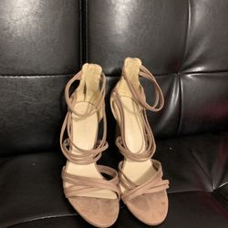Heels 71/2
