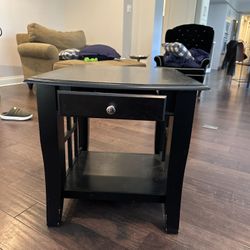 Black wood coffee/sofa Side table