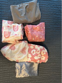 Bassinet Sheets total of 7 $20 for all