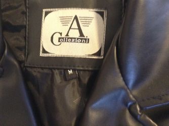 A Collezioni women's faux leather jacket NWT size M