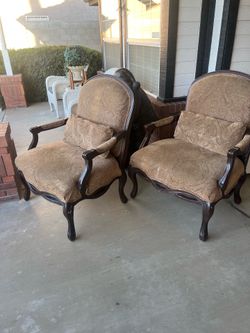 2 accent chairs
