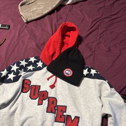 Supreme Hoodie, Goose Hat