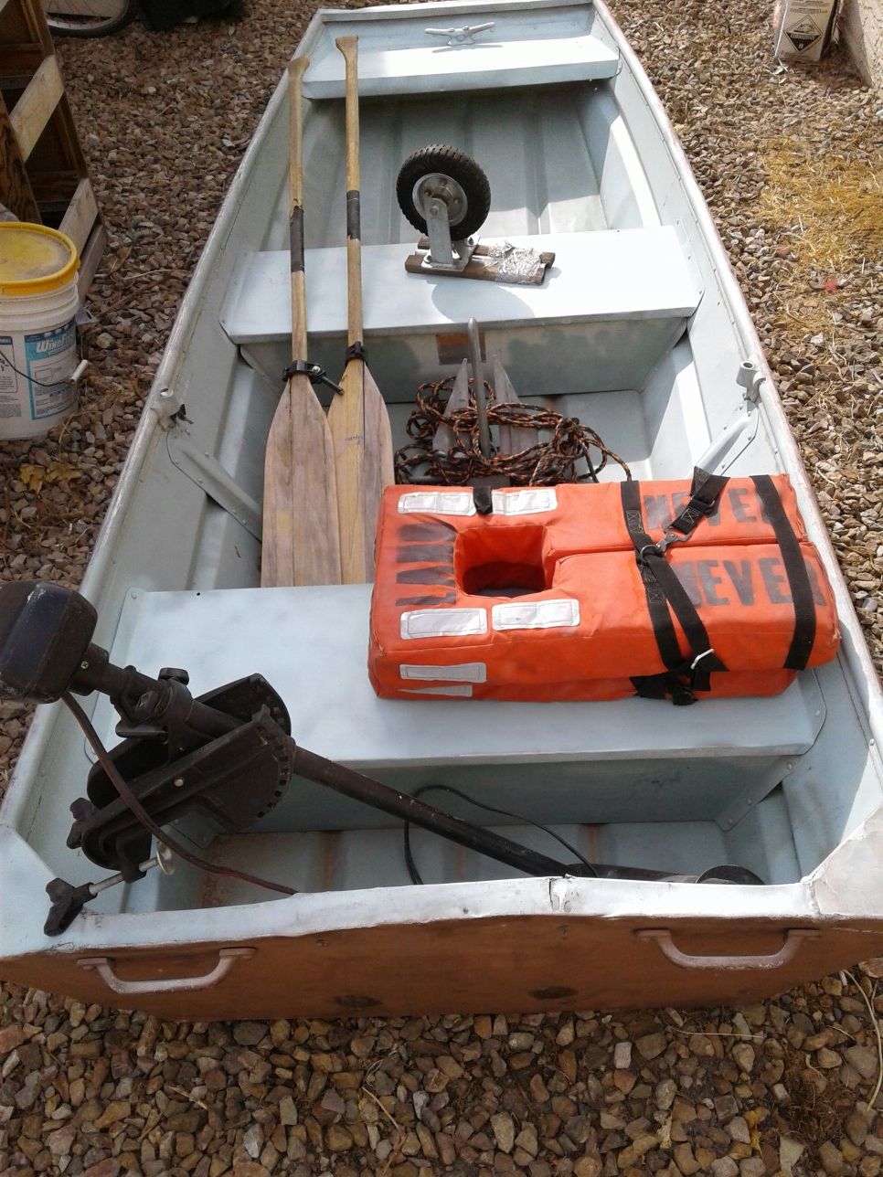 10 ft jon boat for Sale in Phoenix, AZ OfferUp