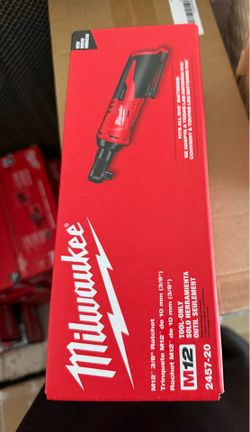 Milwaukee M12 12V Lithium-Ion Cordless 3/8 in. Ratchet (Tool-Only