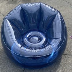 Inflatable 90s Style Lounge Chair