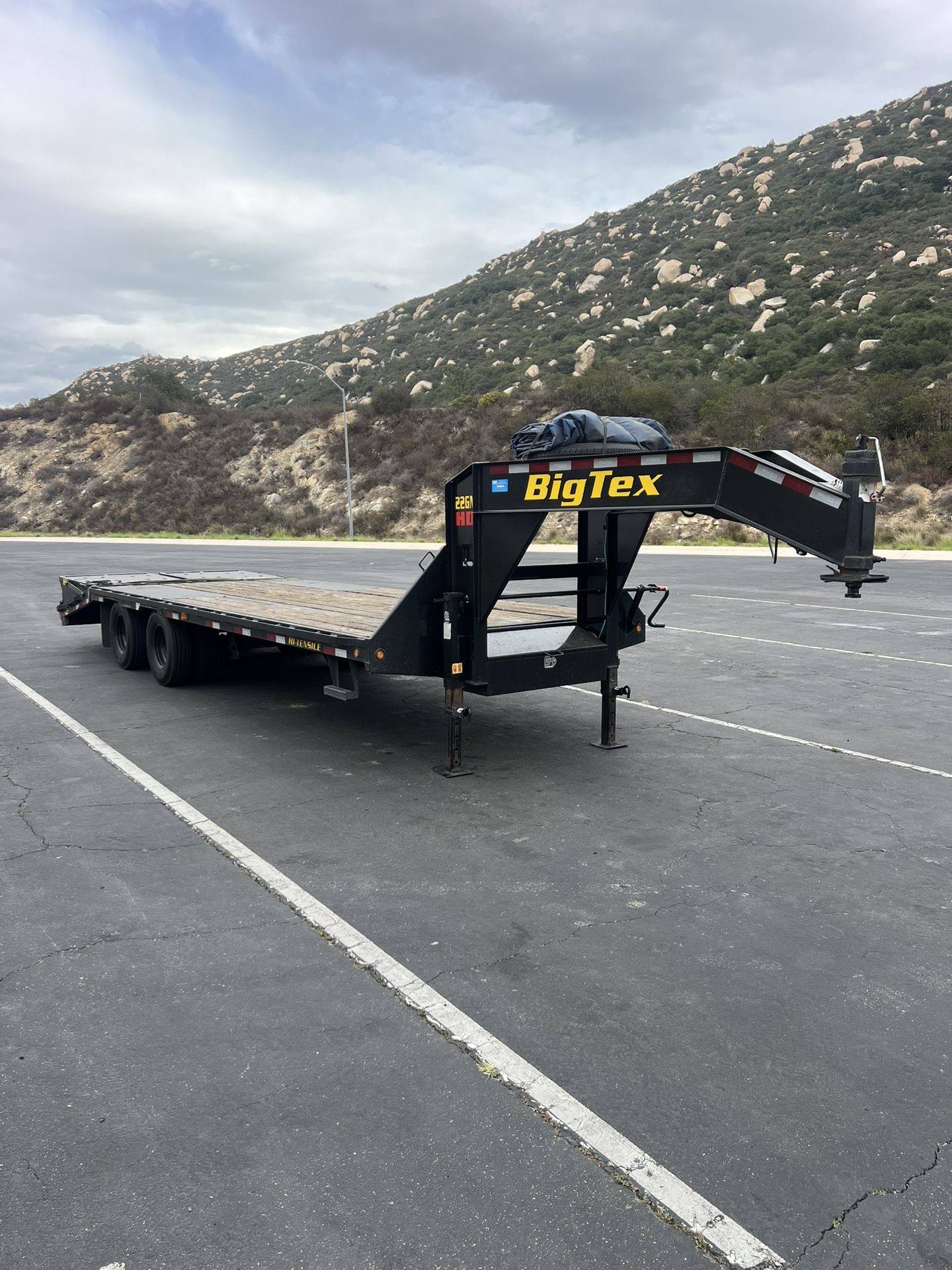 Trailer