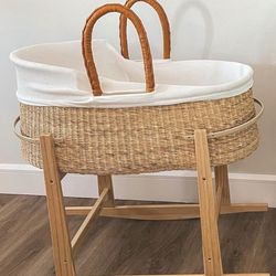 Design DUA Bassinet
