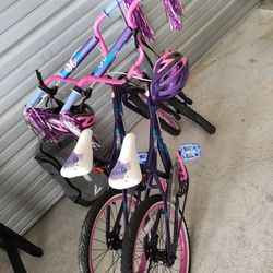 Brand New Youth Girls Bikes With Brand New Helmets 