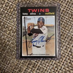 2020 Topps Heritage High Number Autograph Tony Oliva