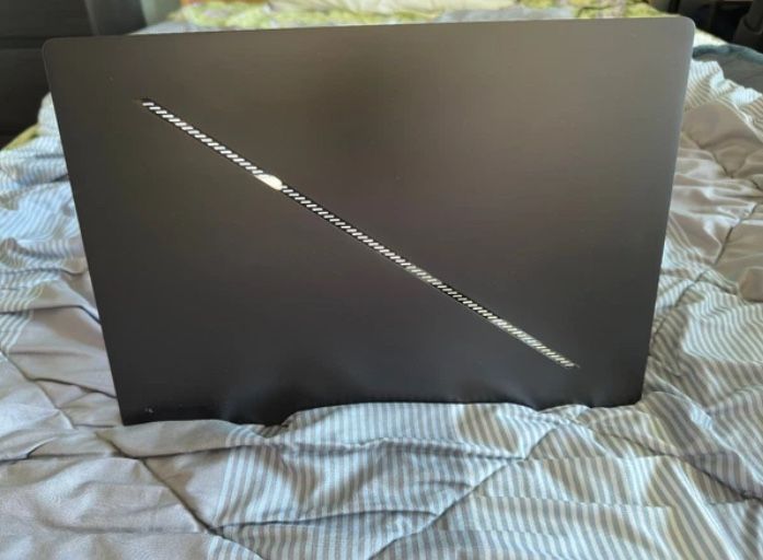 2024 ASUS ROG Zephyrus G16 16" OLED 240Hz