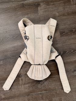 Baby bjorn baby carrier