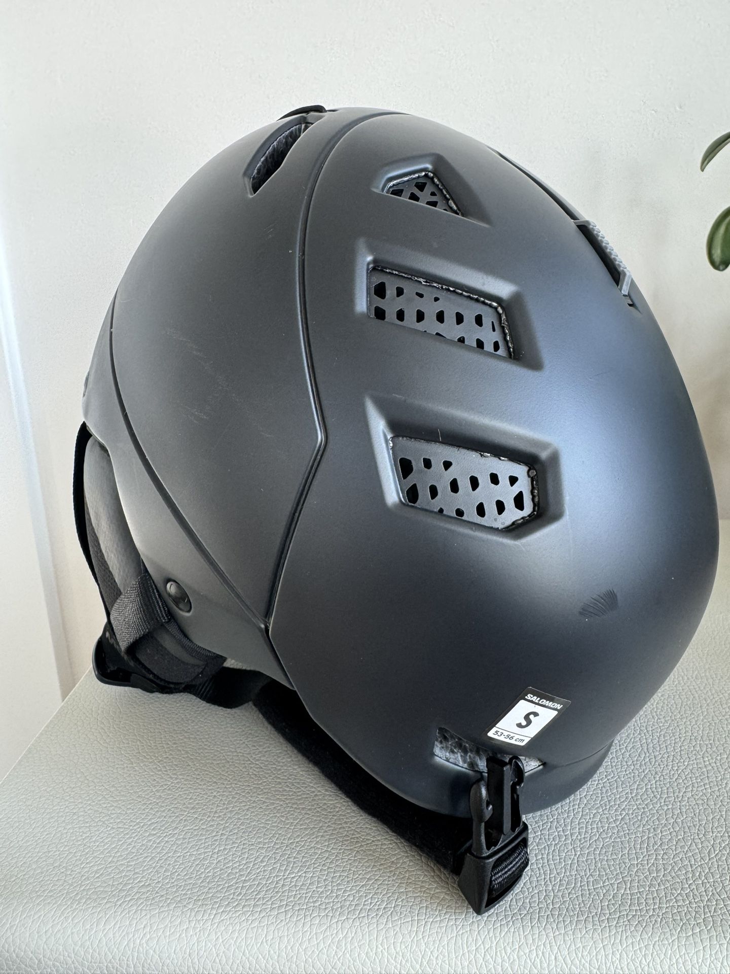 Salomon Husk Pro MIPS Ski/Snowboard Helmet – Size Small