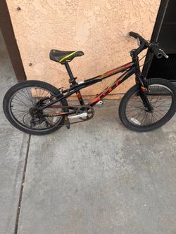 mountain bike GT