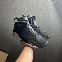 Jordan 6 Retro “Chrome” 